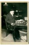 Nicolaas Beets aan zijn bureau (13 september 1900).